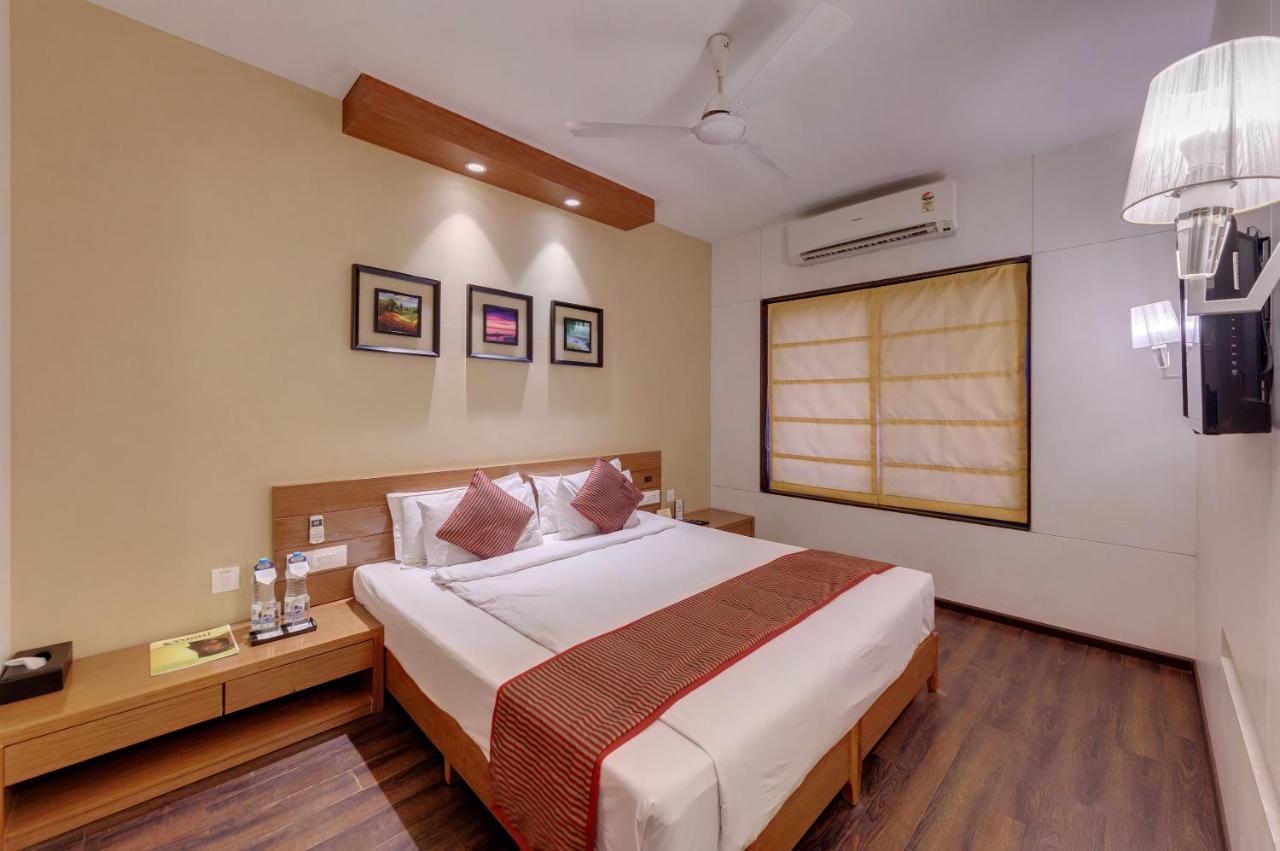 Hotel Grand Fortune Beacon, Ichalkaranji Esterno foto