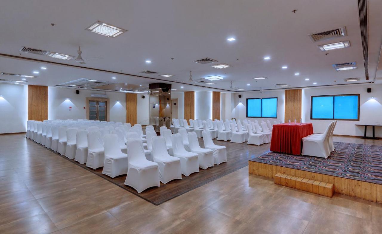 Hotel Grand Fortune Beacon, Ichalkaranji Esterno foto