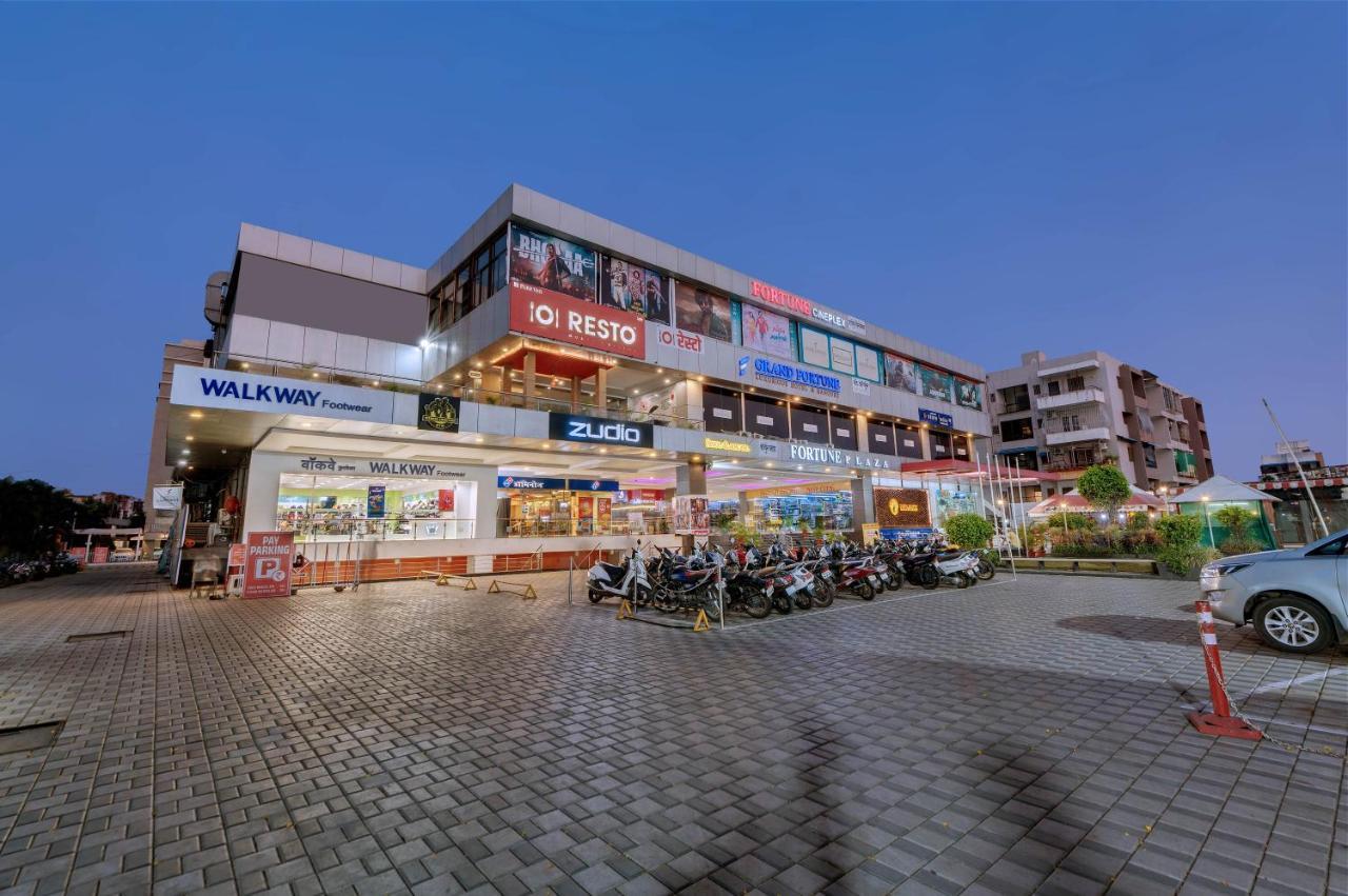 Hotel Grand Fortune Beacon, Ichalkaranji Esterno foto